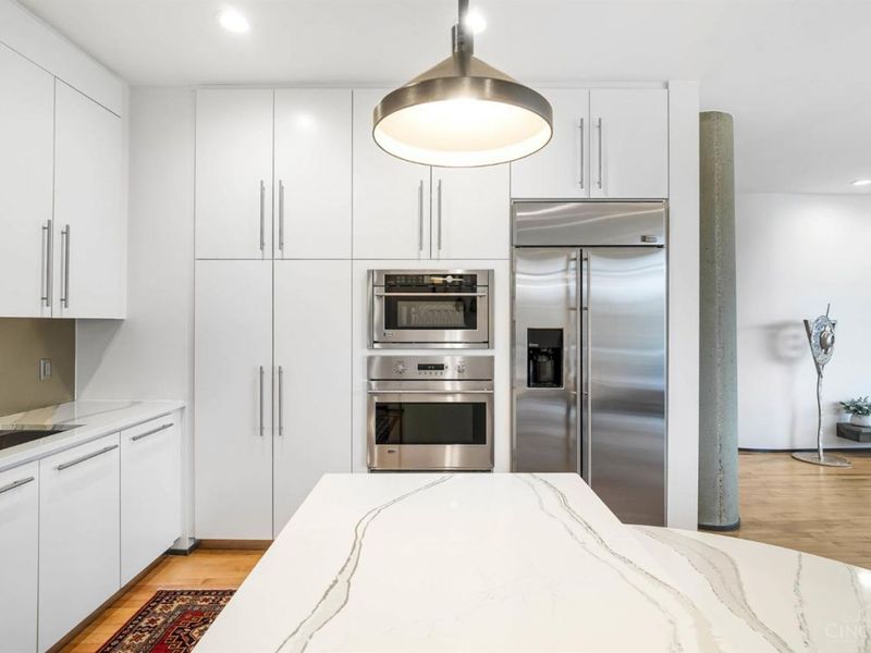 2801 Erie Avenue, Unit 202, Cincinnati, OH 45208 Photo 22