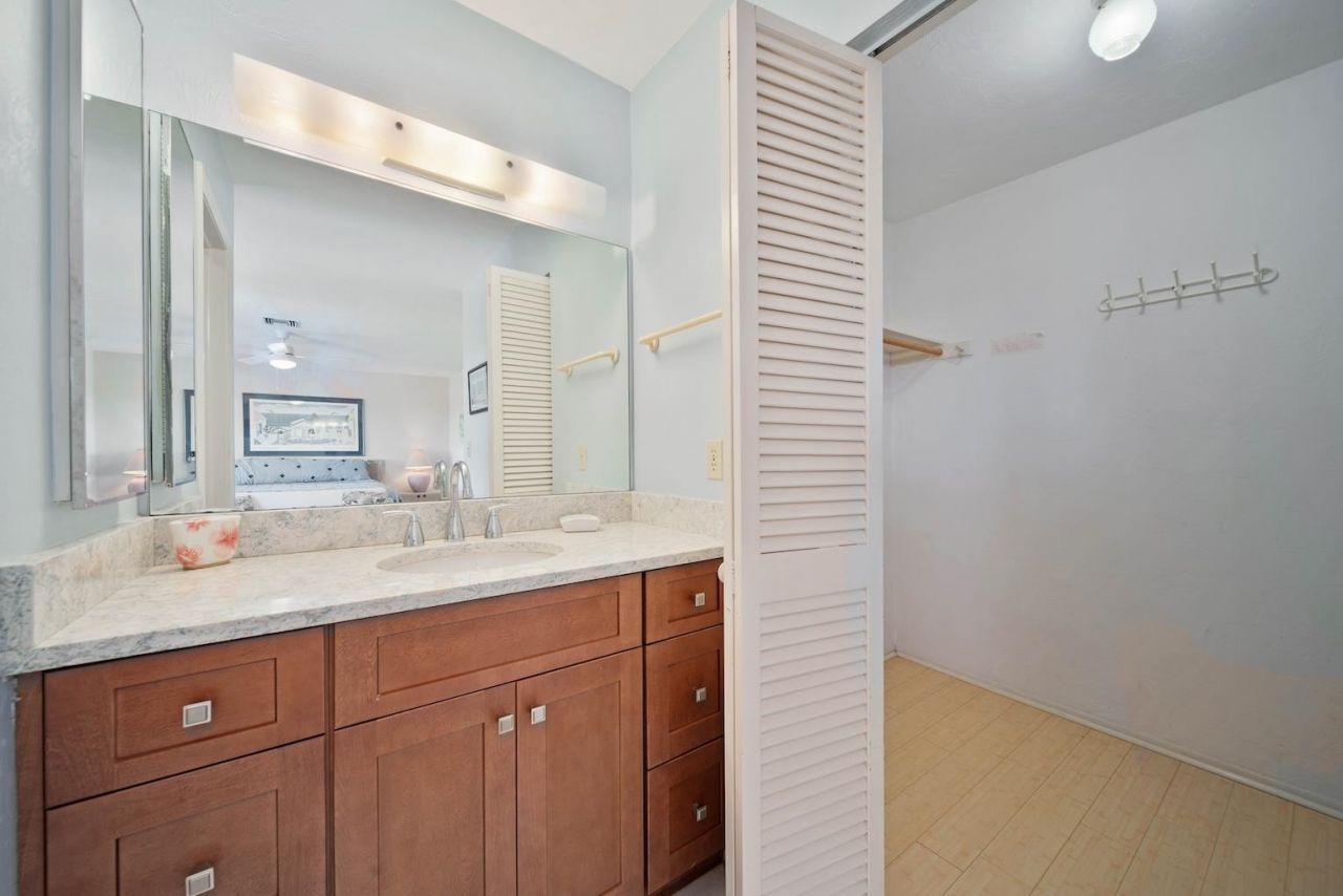 5117 Sea Bell Rd, Unit F206, Sanibel, FL 33957 Photo