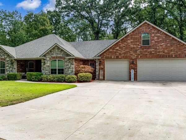 29524 S 585 Court , Grove, OK 74344