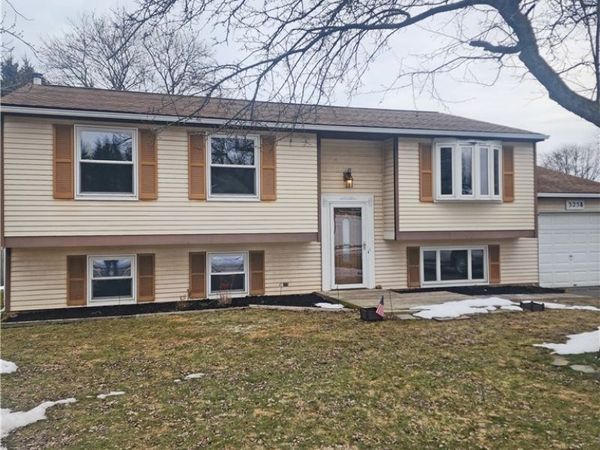 3258 Wildflower Drive , Walworth, NY 14568