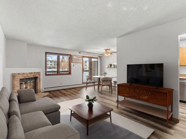 4300 Trenton Lane N, Unit 2214, Plymouth, MN 55442