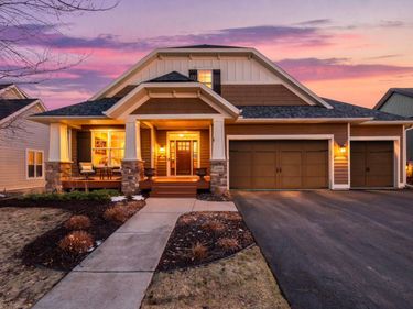 16908 E Lake Drive, Lakeville, MN 55044