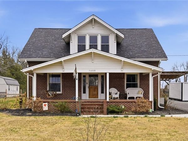 5608 E Old US Highway 421, East Bend, NC 27018