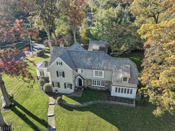 55 OXBOW LANE, Summit, NJ 07901