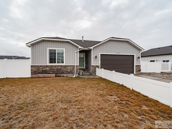 3221 Simon Street, IDAHO FALLS, ID 83402