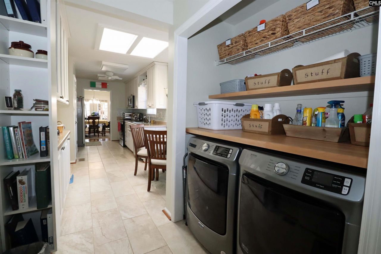 605 Ashwood Circle  Photo 14