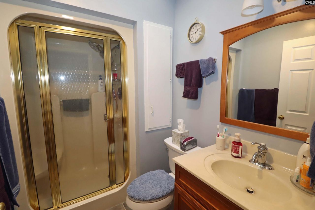 605 Ashwood Circle  Photo 20