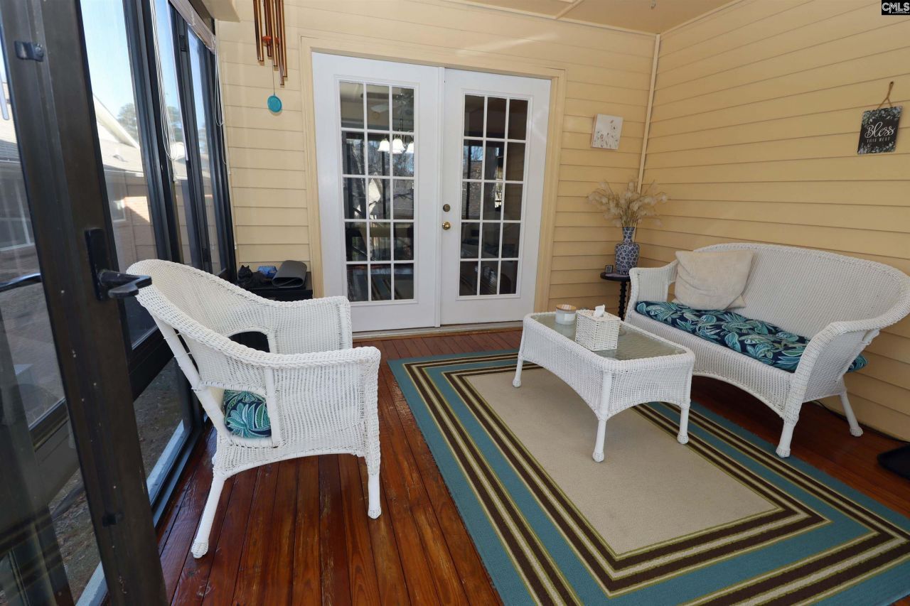 605 Ashwood Circle  Photo 25