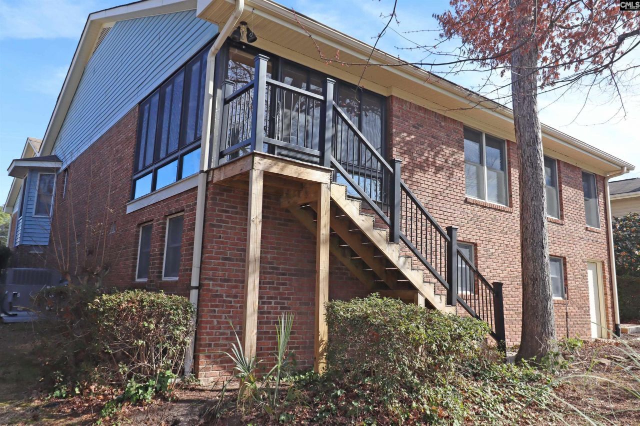 605 Ashwood Circle  Photo 29