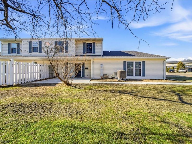 7981 Carriage Circle, Unit B, Mentor, OH 44060 Photo 27