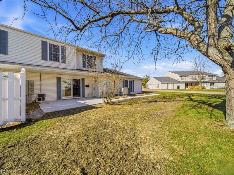 7981 Carriage Circle, Unit B, Mentor, OH 44060 Photo 28