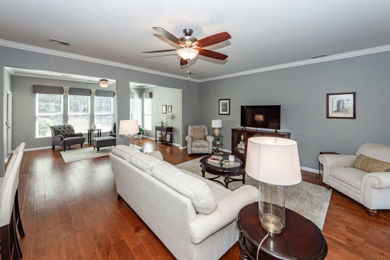 245 Waterfront Park Drive Photo 10