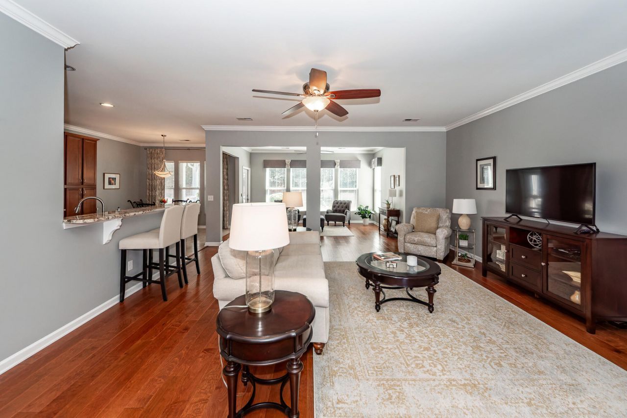 245 Waterfront Park Drive Photo 11