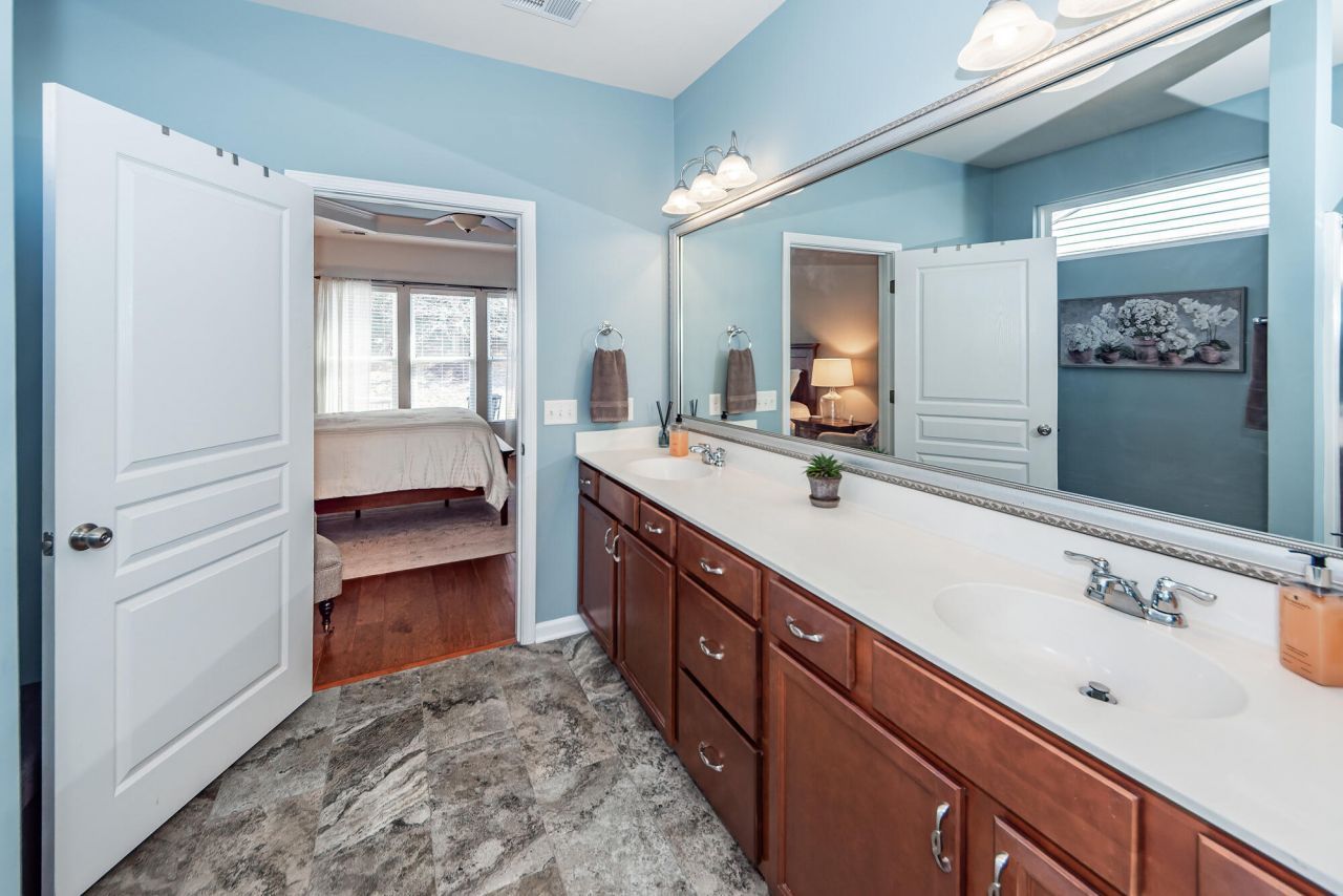 245 Waterfront Park Drive Photo 33