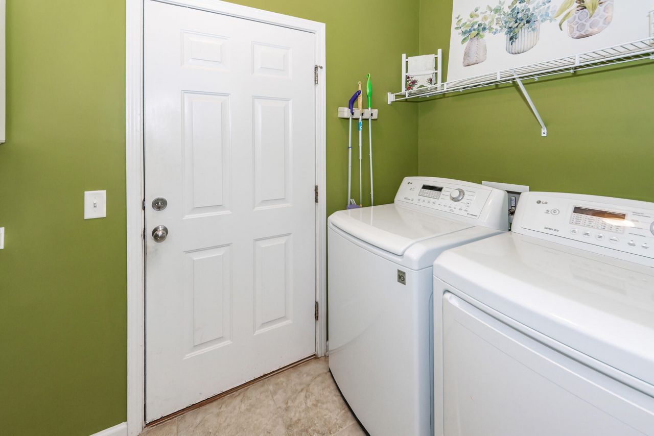 245 Waterfront Park Drive Photo 35