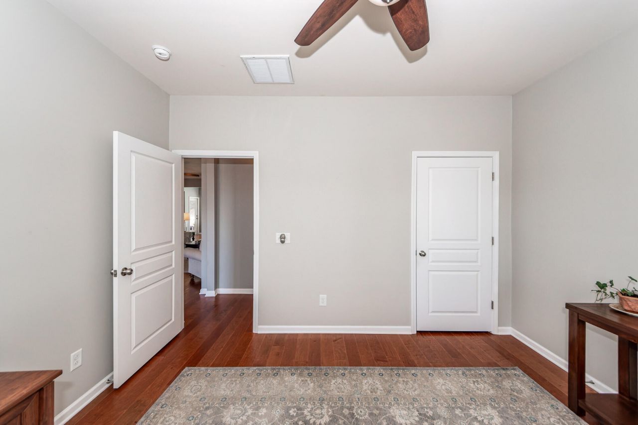 245 Waterfront Park Drive Photo 38