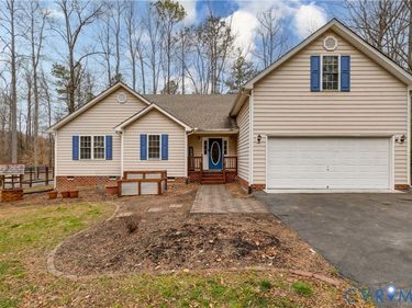 13424 Janeka Drive, Chesterfield, VA 23838