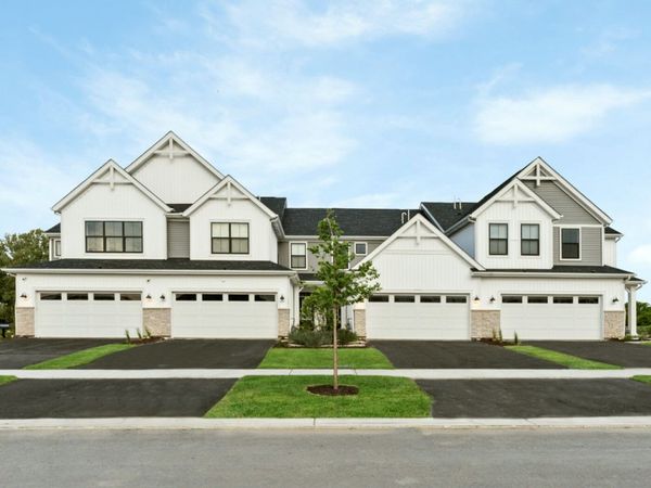 15455 W Amelia Circle, Lockport, IL 60441