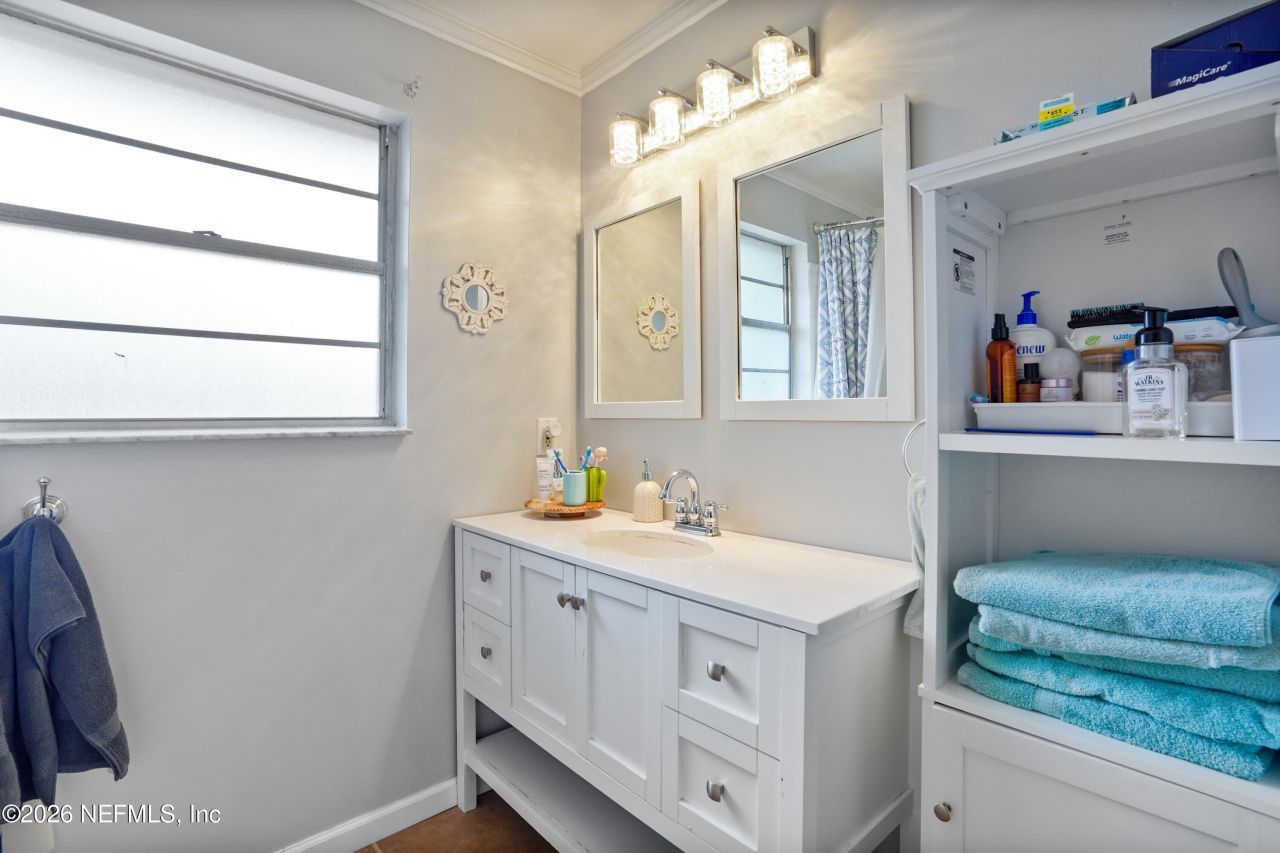 6717 Lenczyk Drive, Jacksonville, FL 32277 Photo