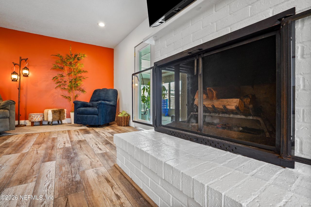 6717 Lenczyk Drive, Jacksonville, FL 32277 Photo