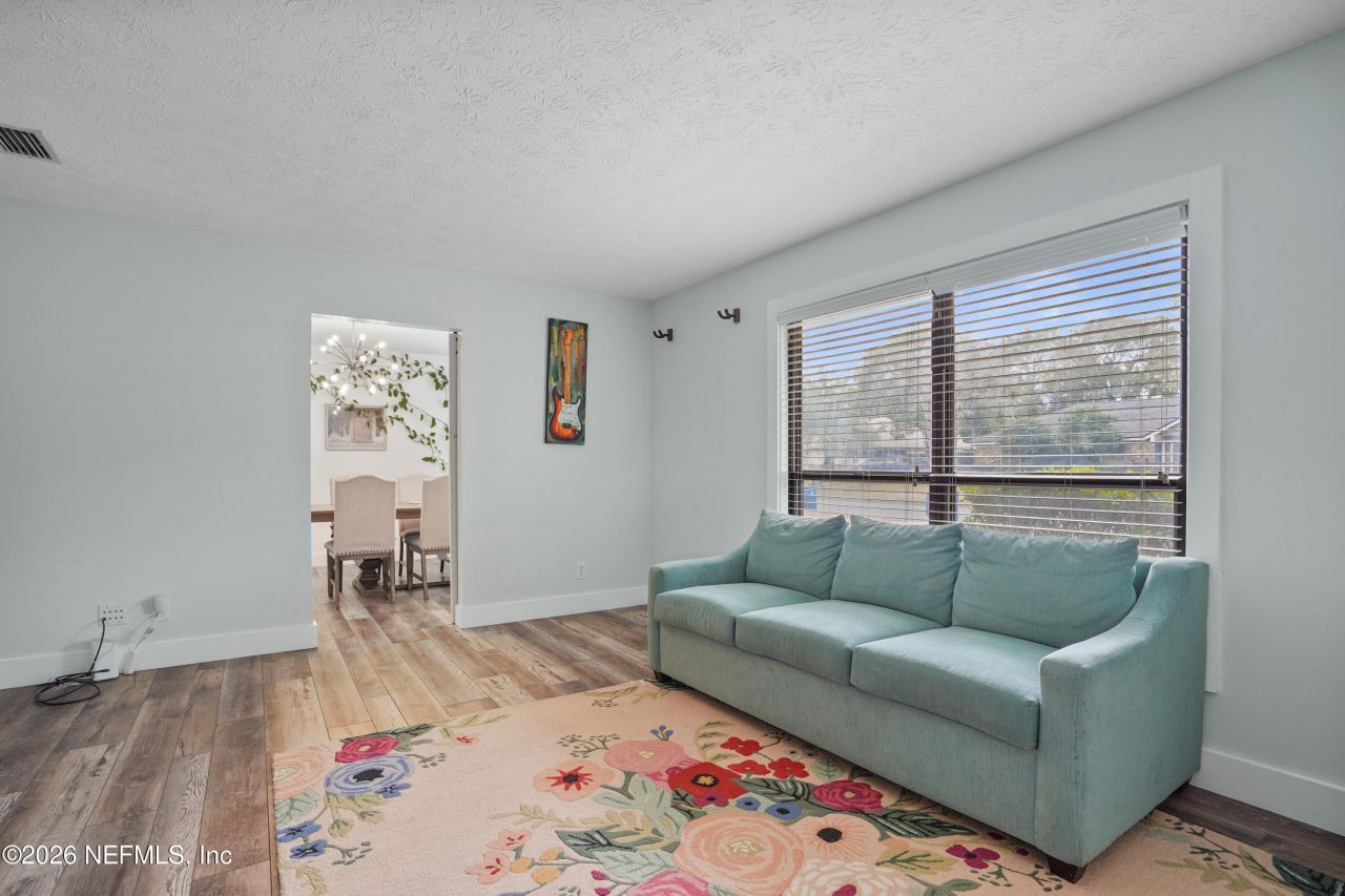 6717 Lenczyk Drive, Jacksonville, FL 32277 Photo