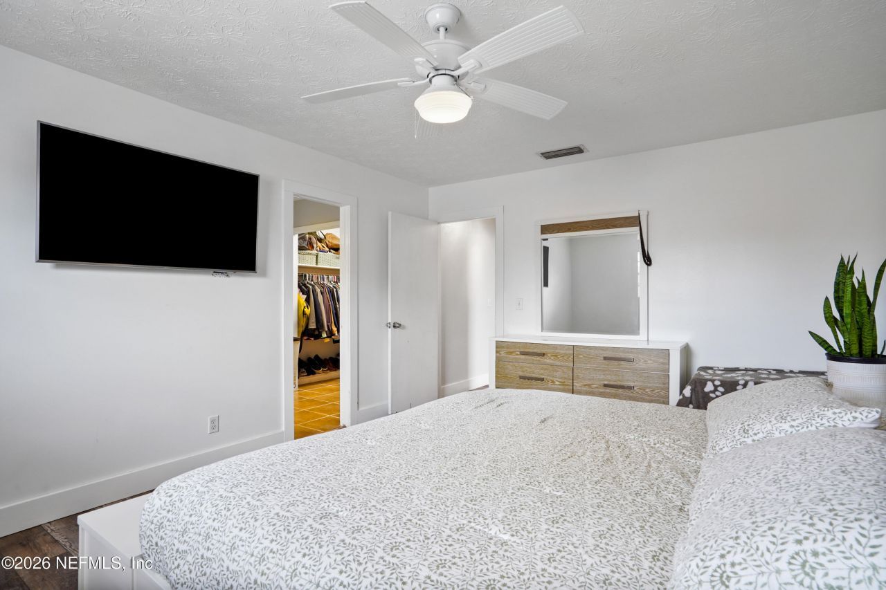 6717 Lenczyk Drive, Jacksonville, FL 32277 Photo