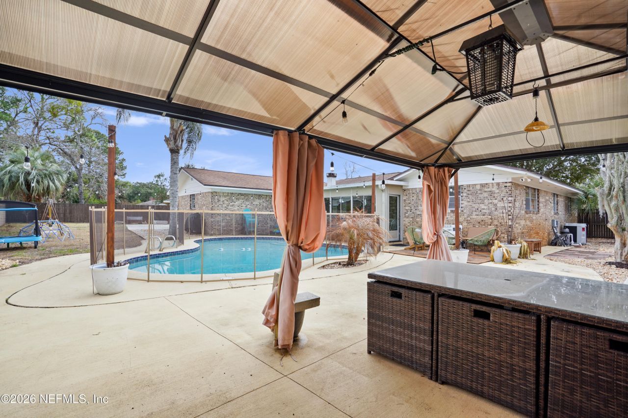 6717 Lenczyk Drive, Jacksonville, FL 32277 Photo