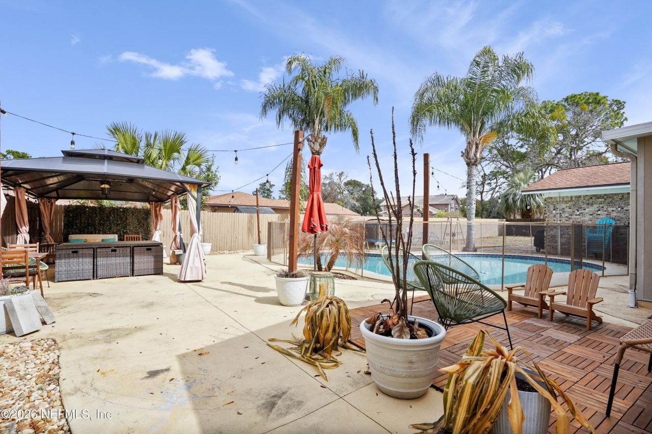 6717 Lenczyk Drive, Jacksonville, FL 32277 Photo