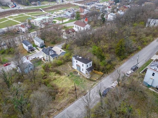 1637 Waverly Avenue, Cincinnati, OH 45214