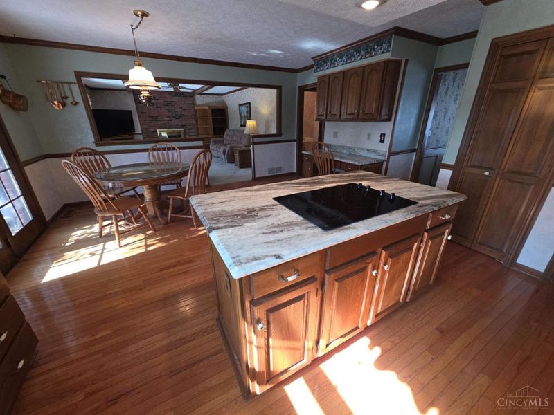 11961 Stonequarry Court, Colerain Township, OH 45251 Photo 6