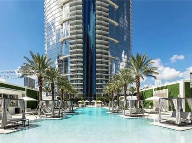 851 NE 1st Ave , Unit 3000, Miami, FL 33132 Photo