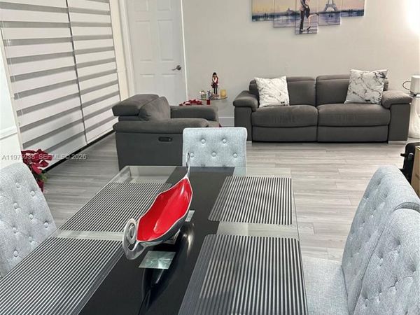 2055 SW 122nd Ave, Unit 425, Miami, FL 33175