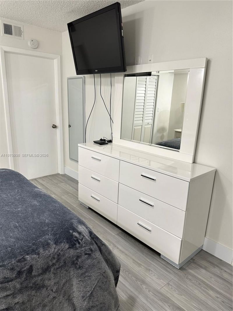 2055 SW 122nd Ave, Unit 425, Miami, FL 33175 Photo