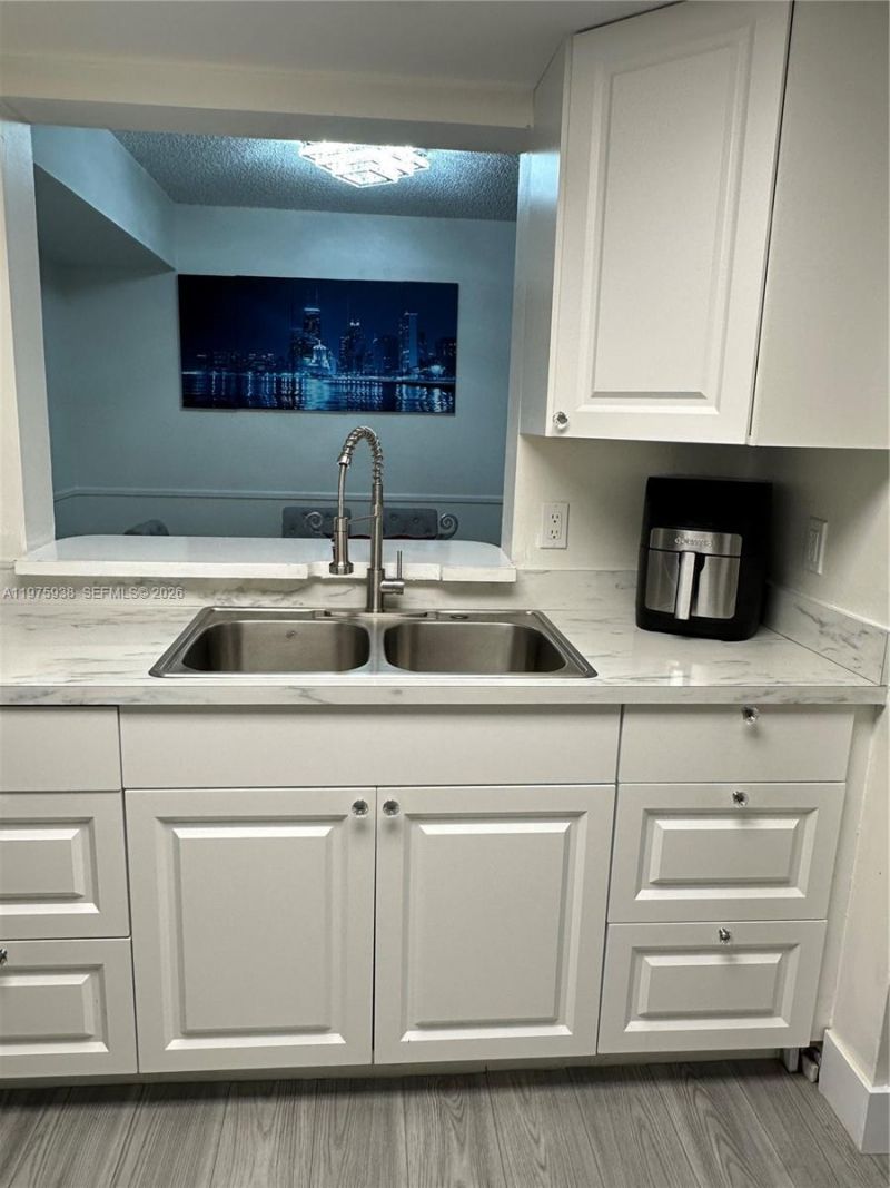 2055 SW 122nd Ave, Unit 425, Miami, FL 33175 Photo