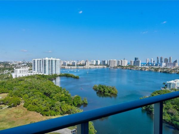16385 Biscayne Blvd , Unit 1102, North Miami Beach, FL 33160