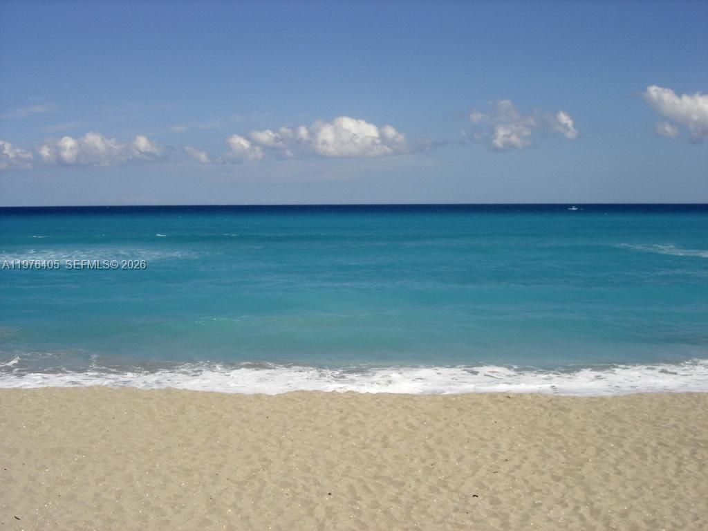 203 N Moccasin Trl N , Jupiter, FL 33458 Photo