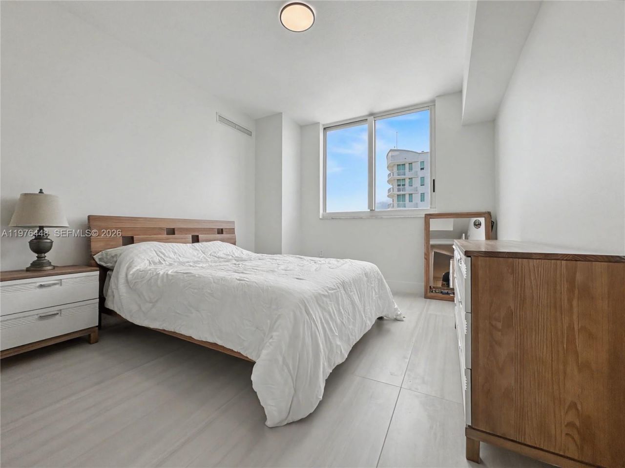 1755 E Hallandale Beach Blvd , Unit 2207E, Hallandale Beach, FL 33009 Photo