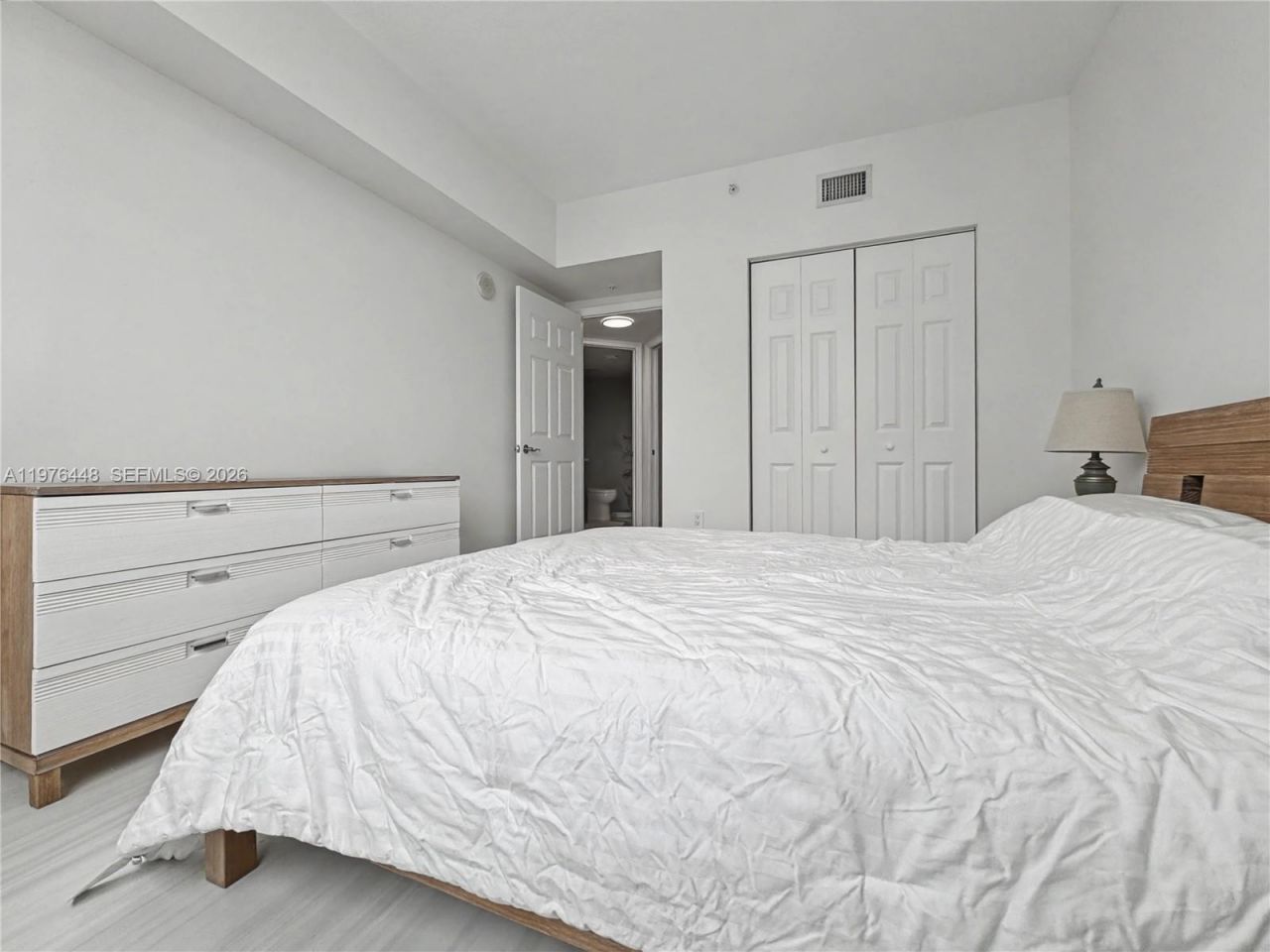 1755 E Hallandale Beach Blvd , Unit 2207E, Hallandale Beach, FL 33009 Photo