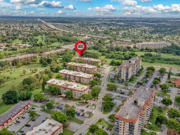 4166 Inverrary Dr, Unit 410, Lauderhill, FL 33319