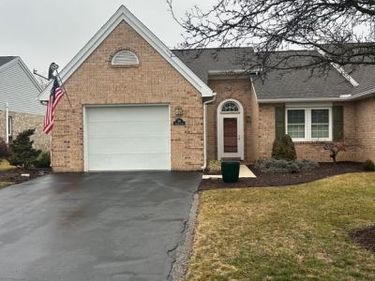 64 SANIBEL LANE, CHAMBERSBURG, PA 17201