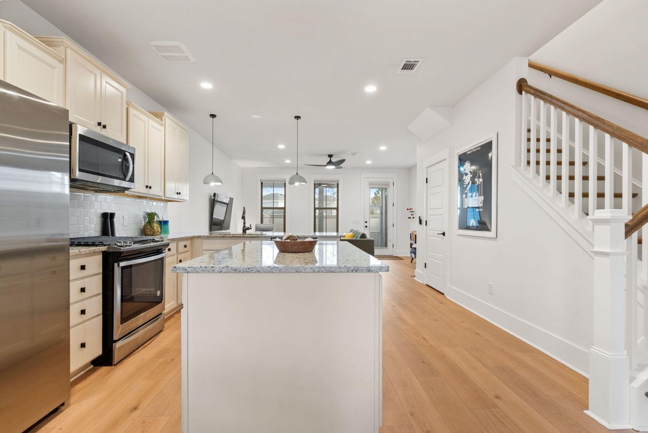 167 Great Lawn Drive Photo 11