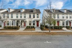 167 Great Lawn Drive photo 4