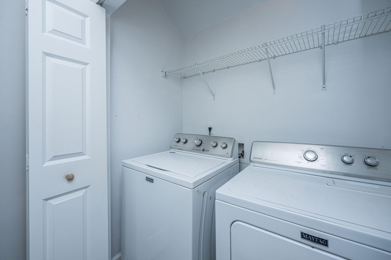 3004 Treadwell Street Photo 31