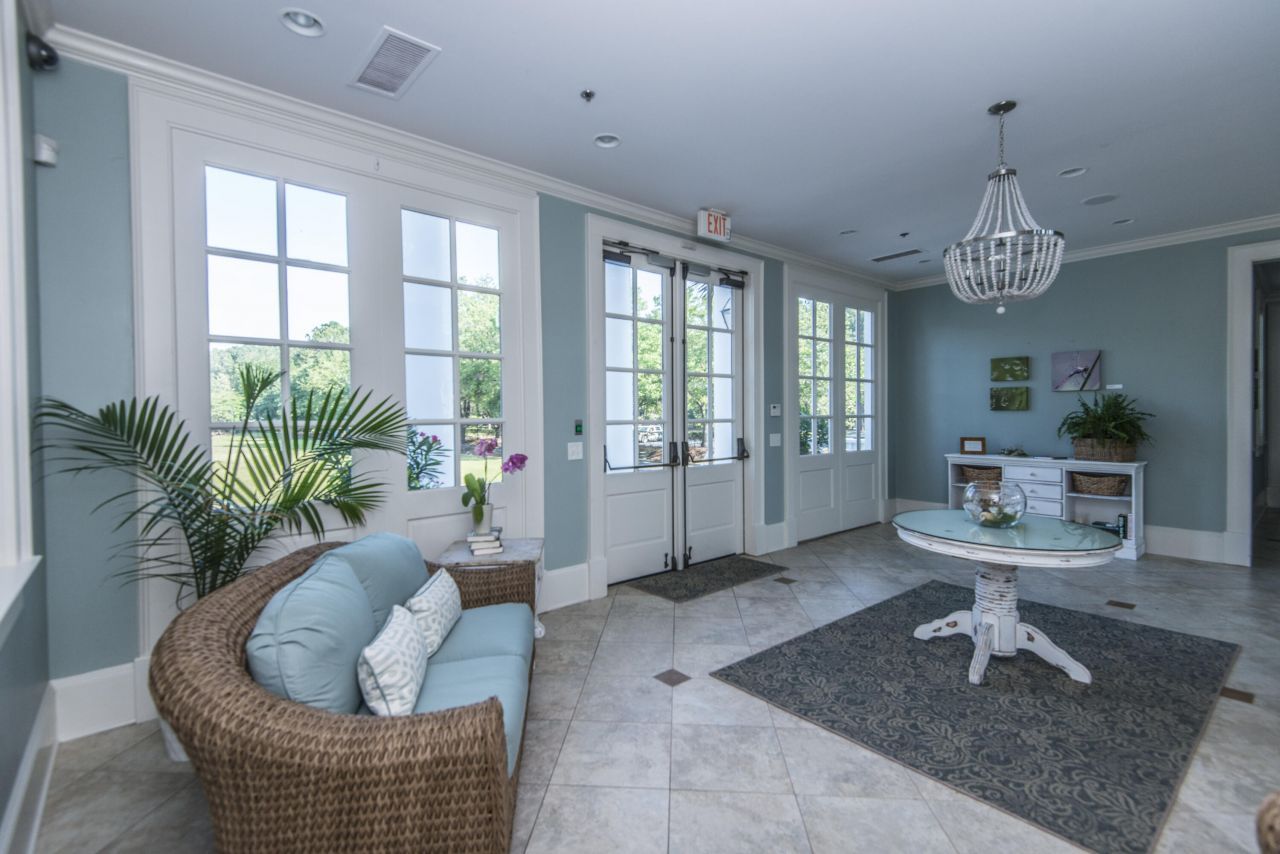 3004 Treadwell Street Photo 48