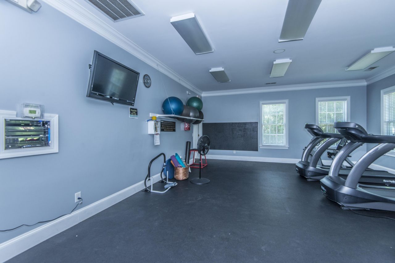 3004 Treadwell Street Photo 53