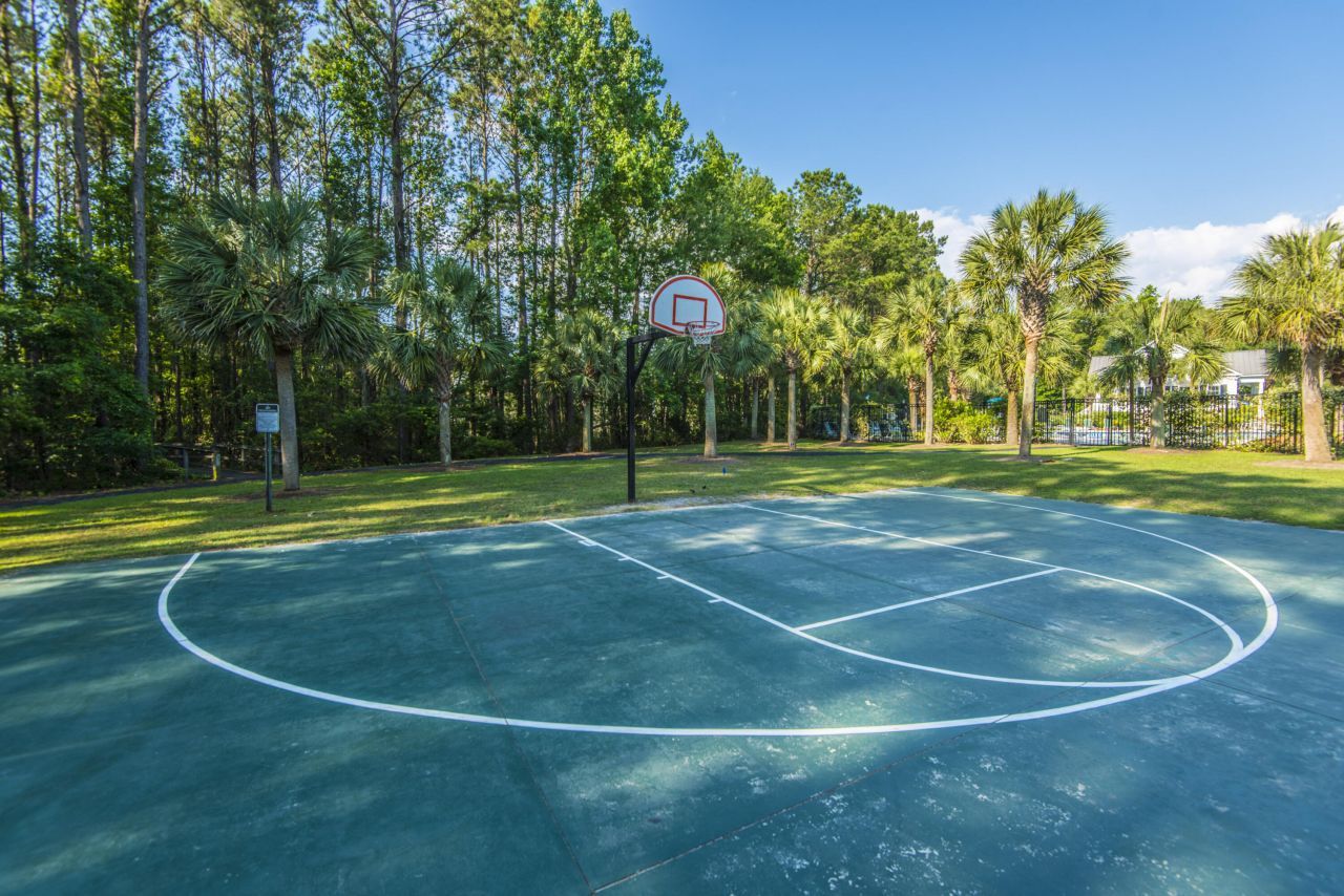 3004 Treadwell Street Photo 57