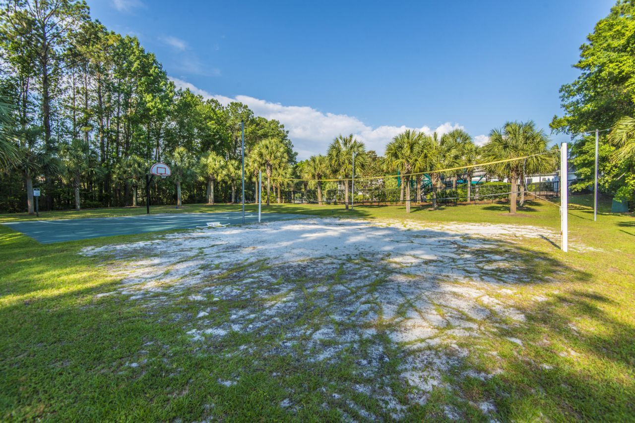 3004 Treadwell Street Photo 58