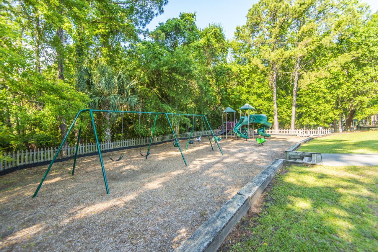 3004 Treadwell Street Photo 63