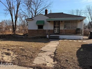 19728 Hoover Street, Detroit, MI 48205