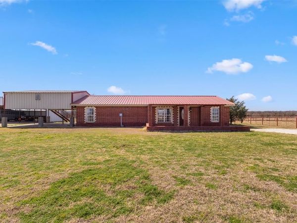 1219 County Road 3550, Paradise, TX 76073